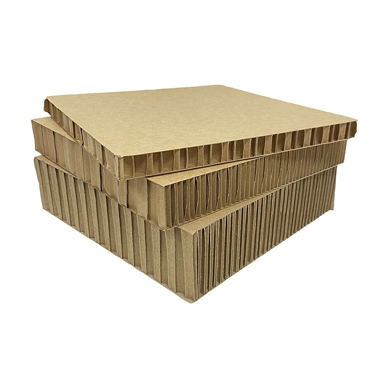 Favus cardboard et spuma tabula differentia