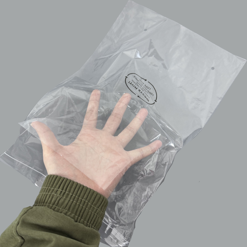 GRS Certified Recycled PE sacculos Redefine Sustainable Packaging: Fusce & Eco-Friendly Solutions ad global faces